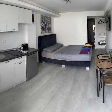 Abby Apartment โคเปร์ ภายนอก รูปภาพ